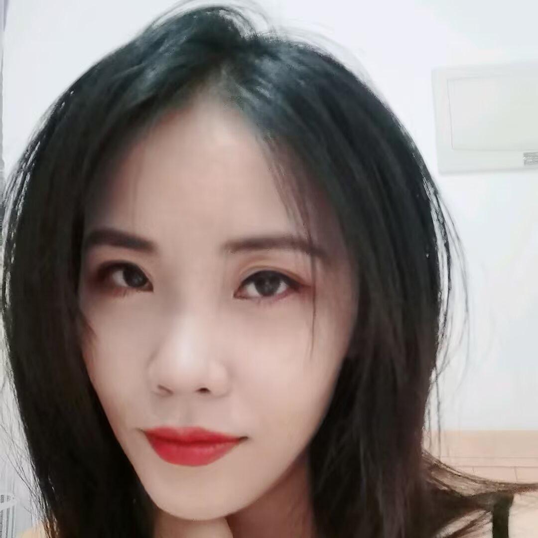 龙飞姐的日常小跟班