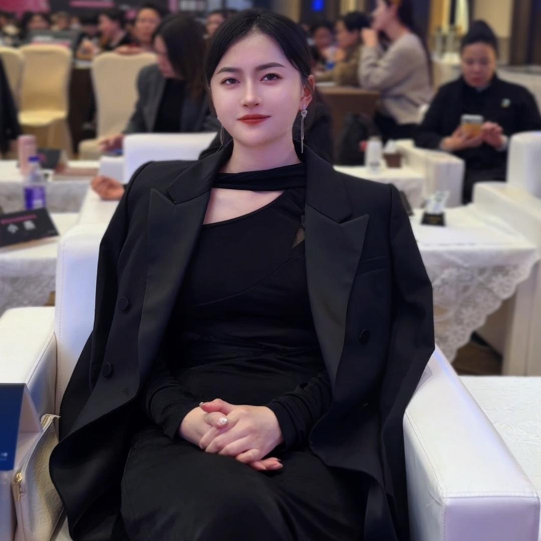 新美业｜文文
