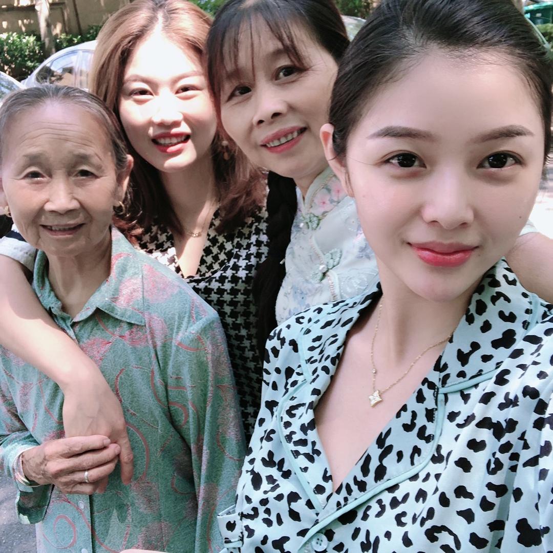 子淇外婆