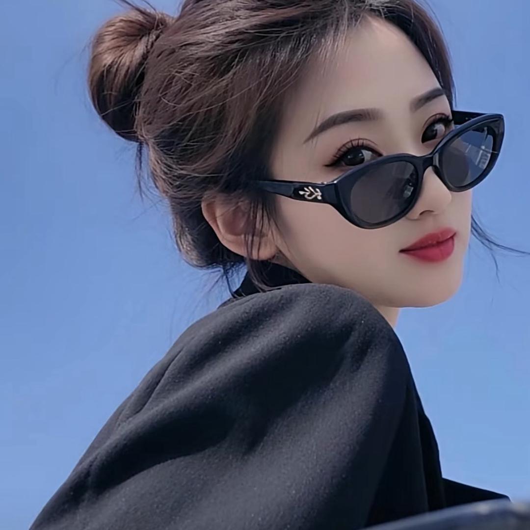 @王嫣