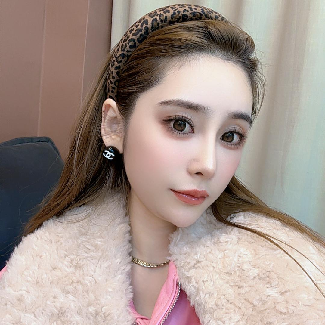 月月轻奢皮草