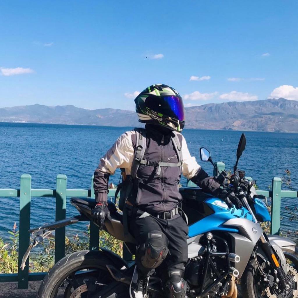 安分守已的小青春