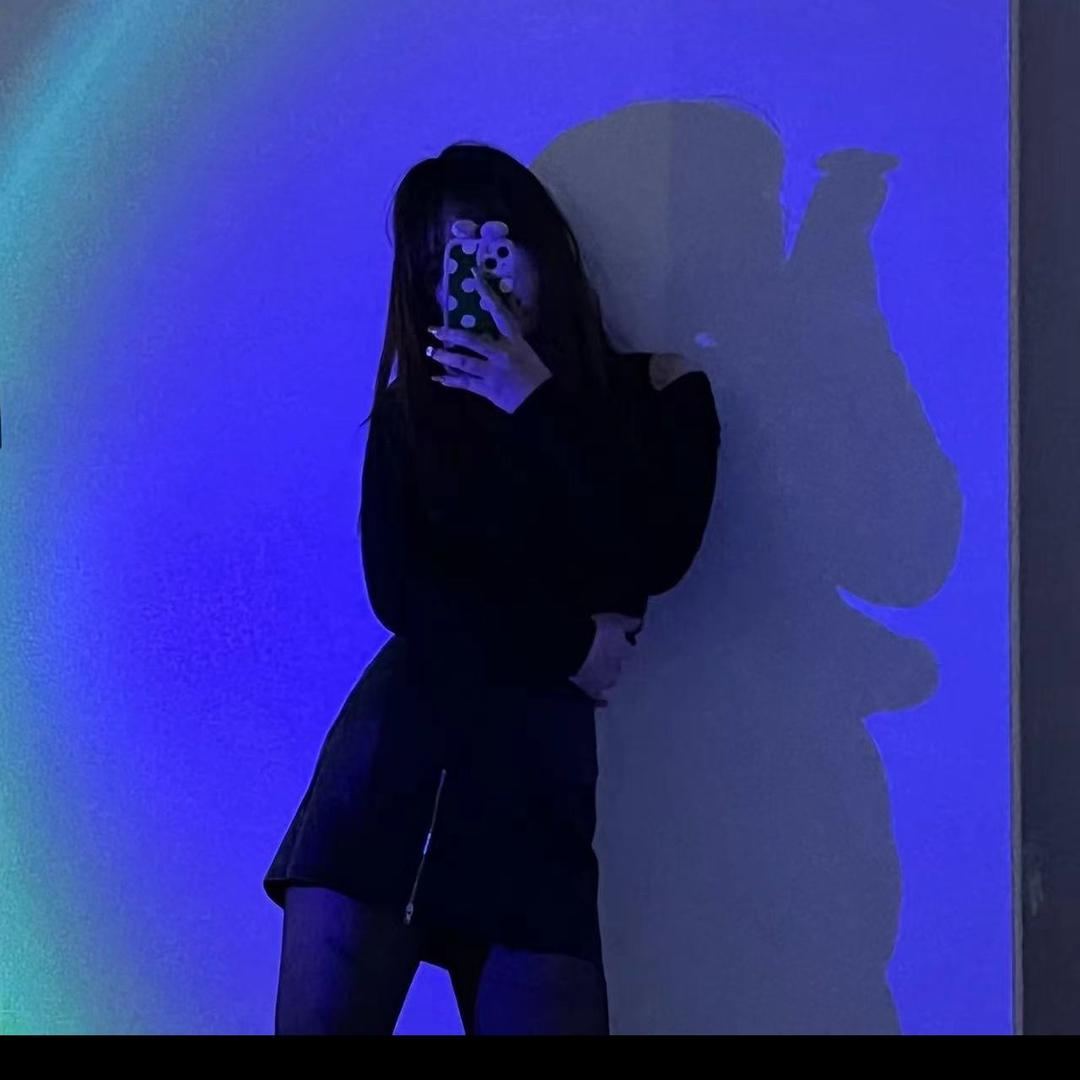 不吃萝卜的兔子🐰