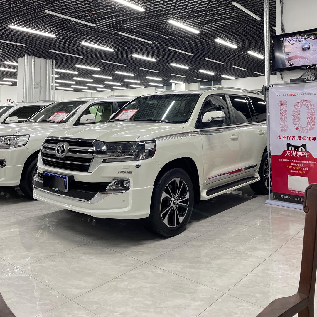 沈阳市众合霸道酷路泽