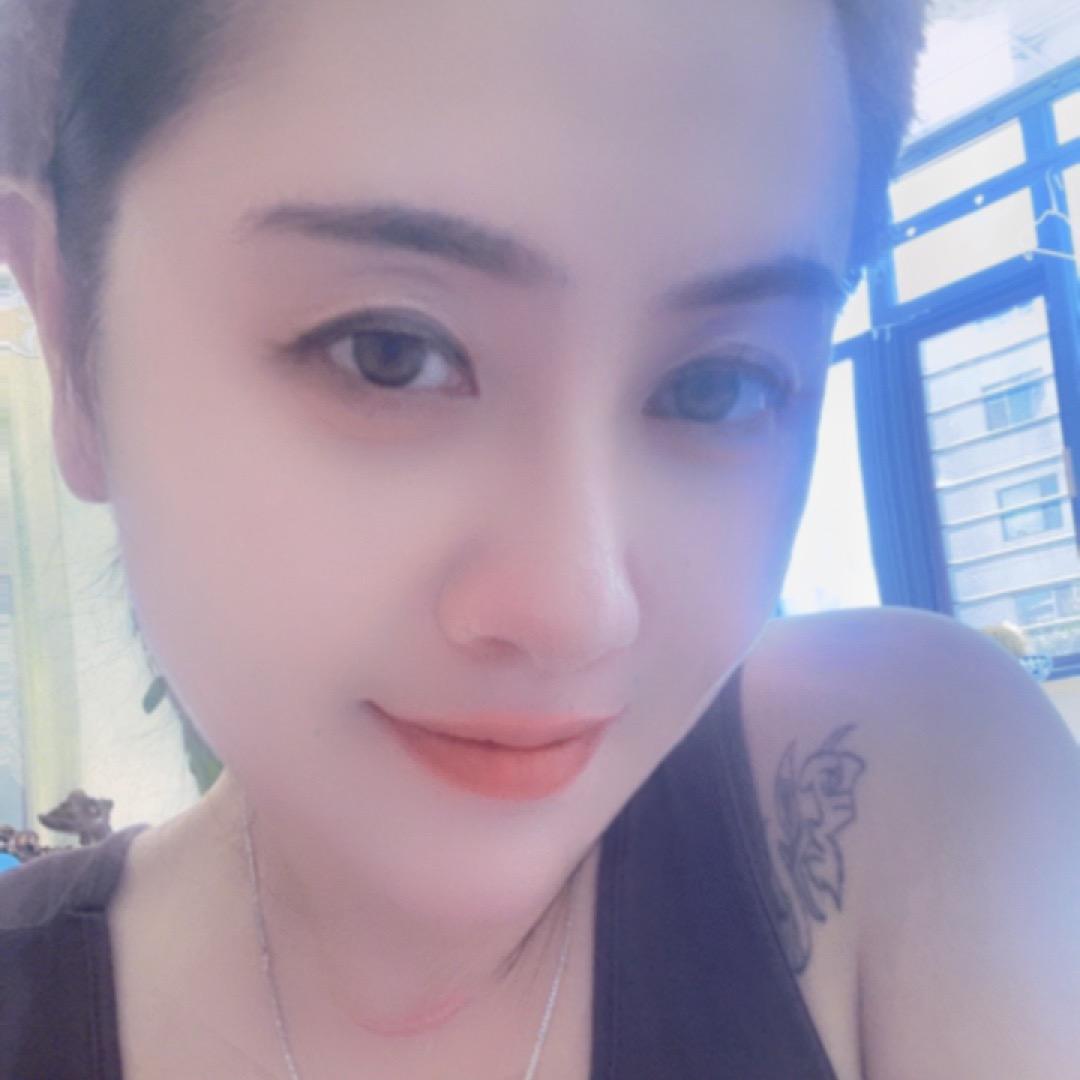 亲亲我的宝贝