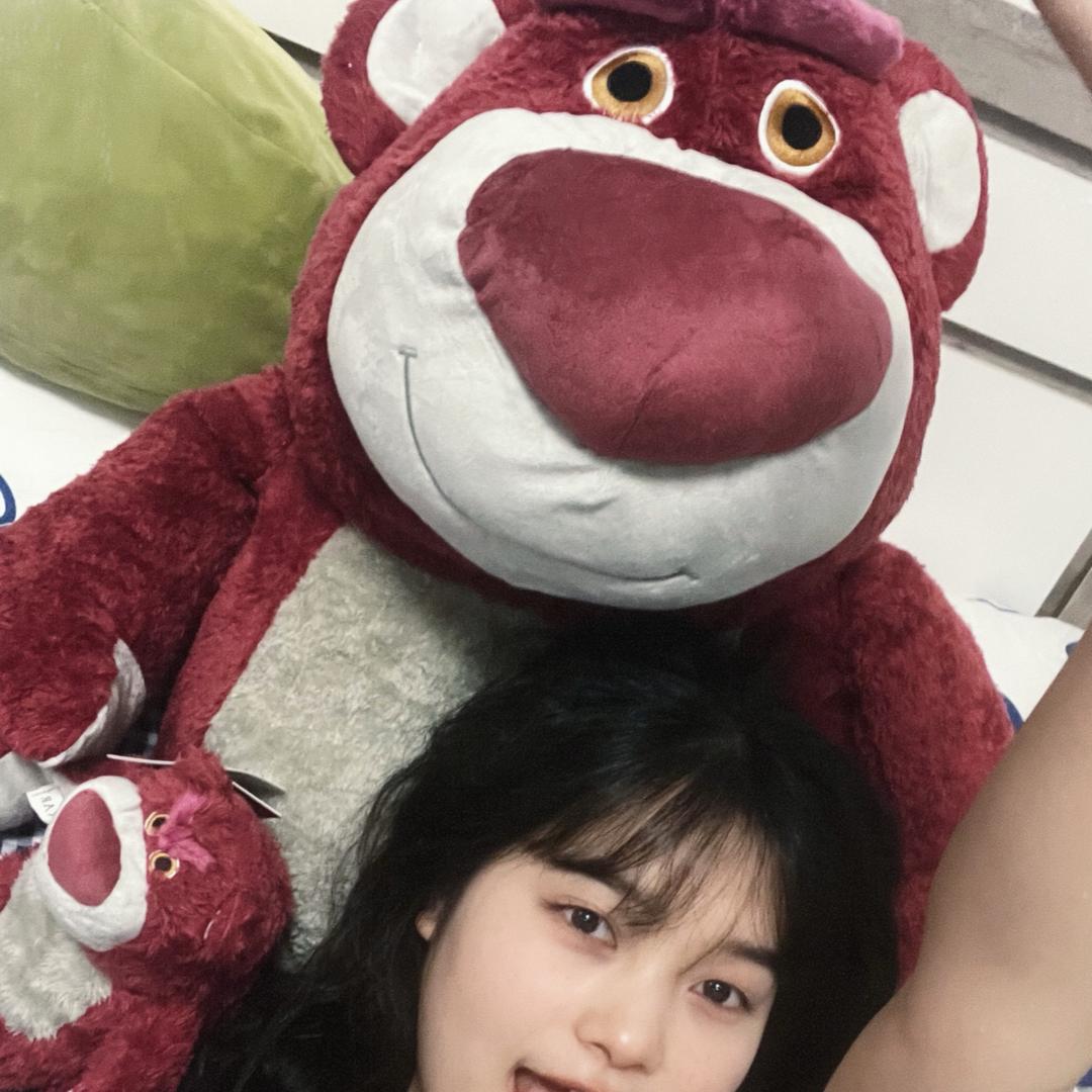 你发丝间有蔚蓝天空