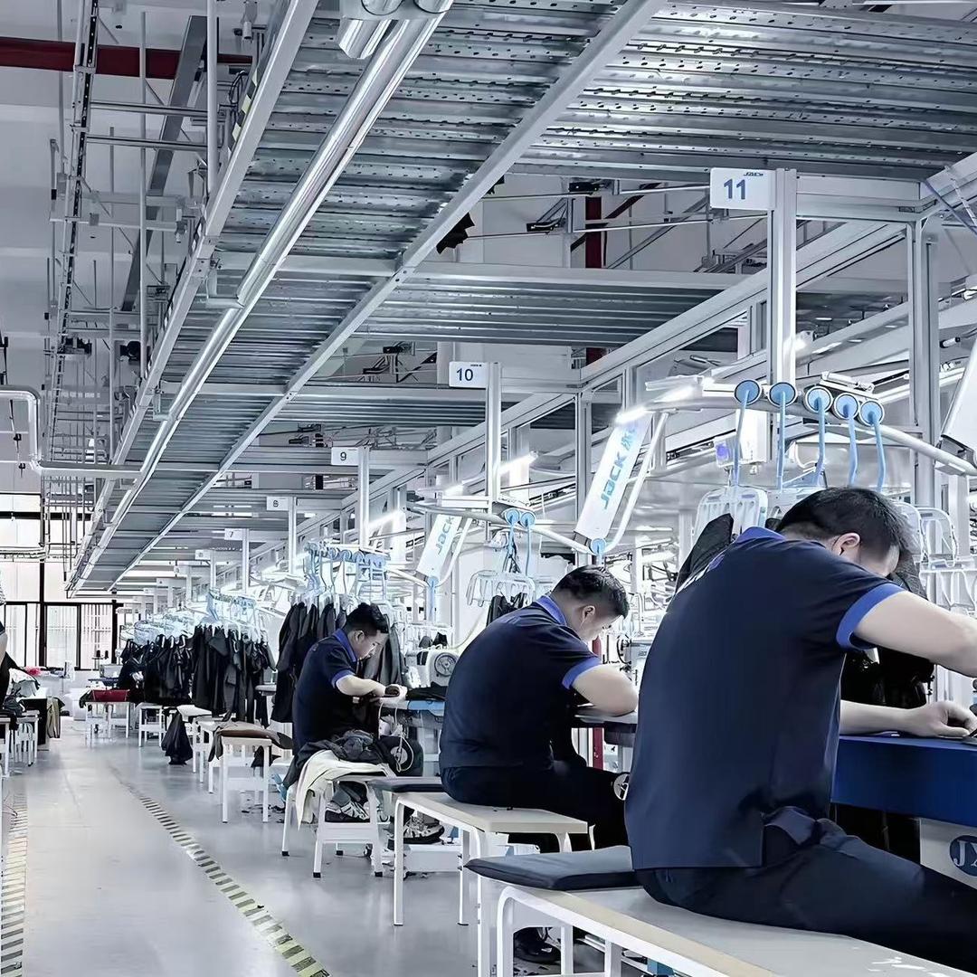 中老年服装工厂🏭
