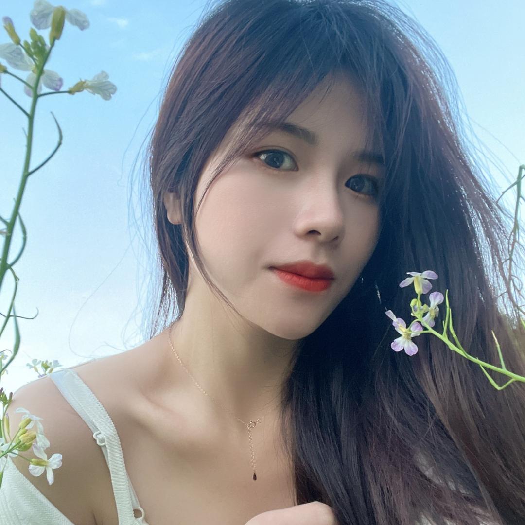 周妙妙是个村花