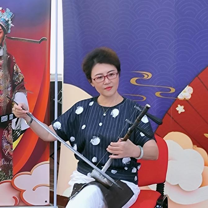 钟梅