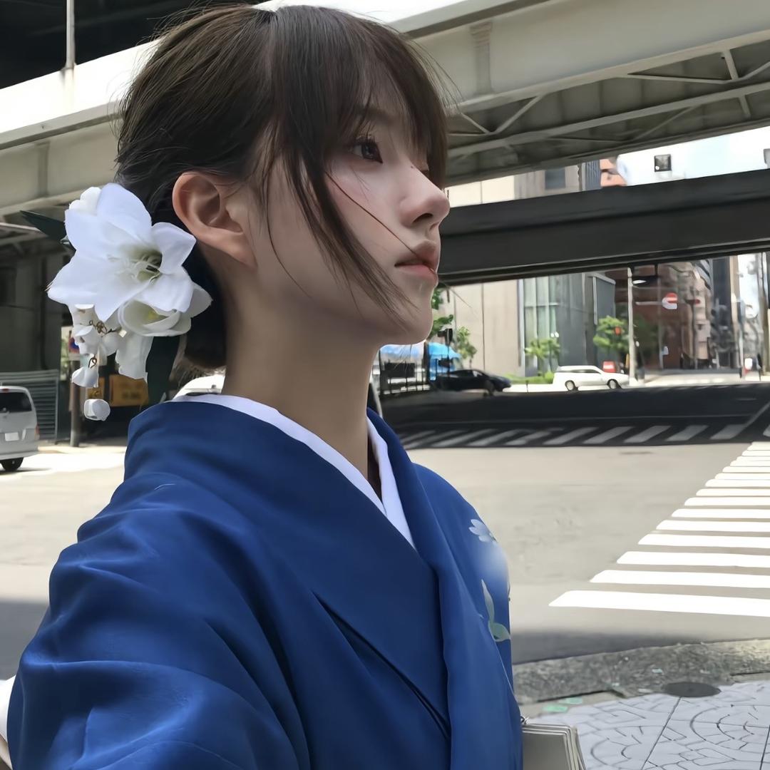 YiYi 轻奢手工穿戴甲