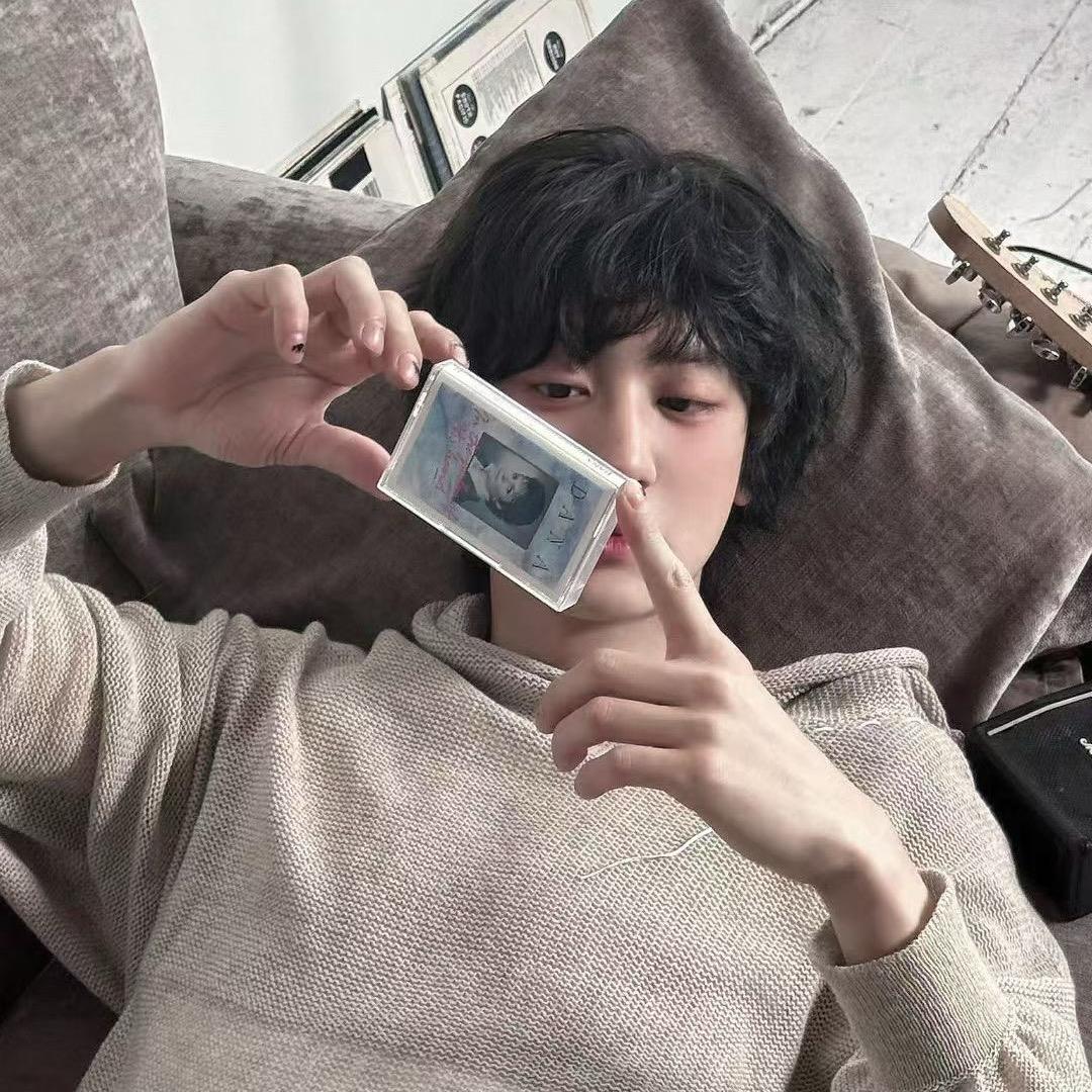 小晞同学🖤