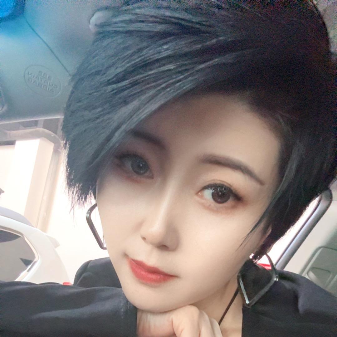 霸道霞姐藏宝阁