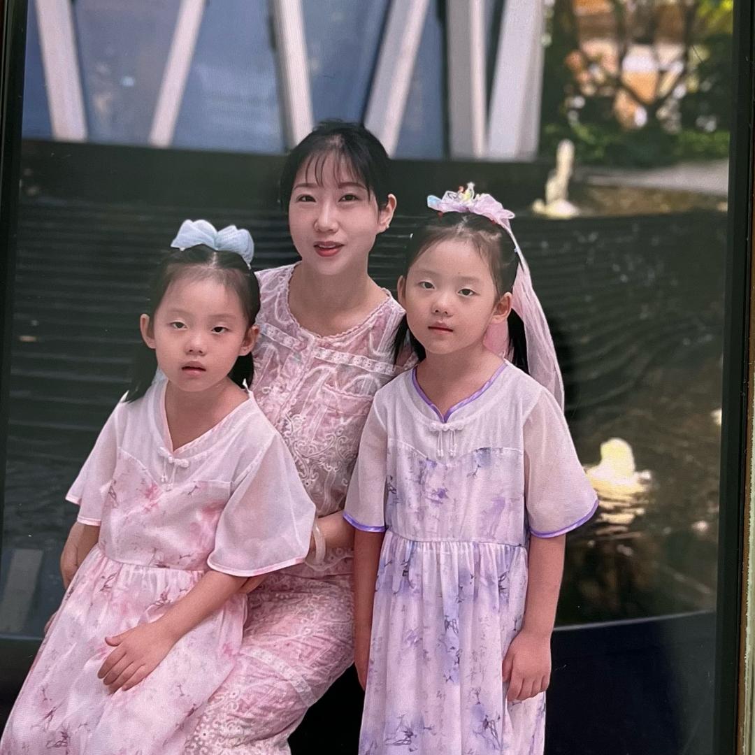 双胞胎宝妈晨公主