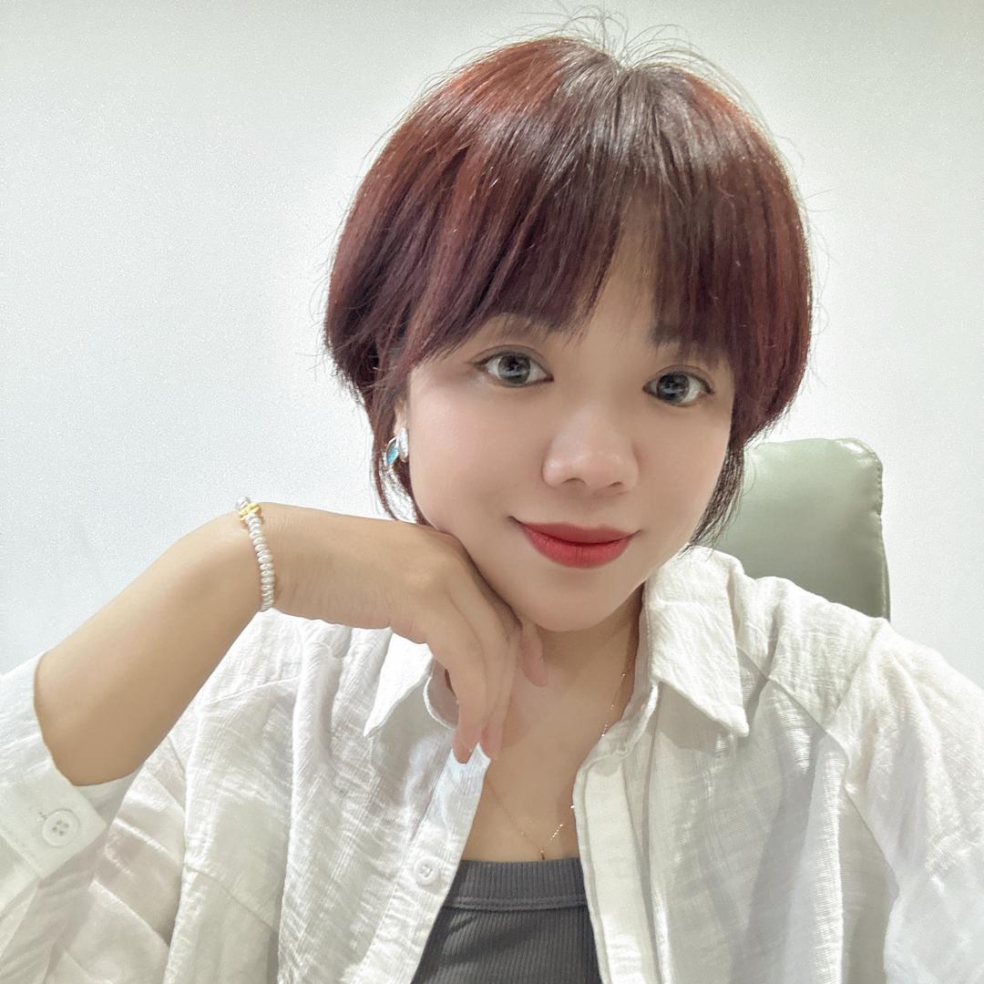 院长小跟班哒姐