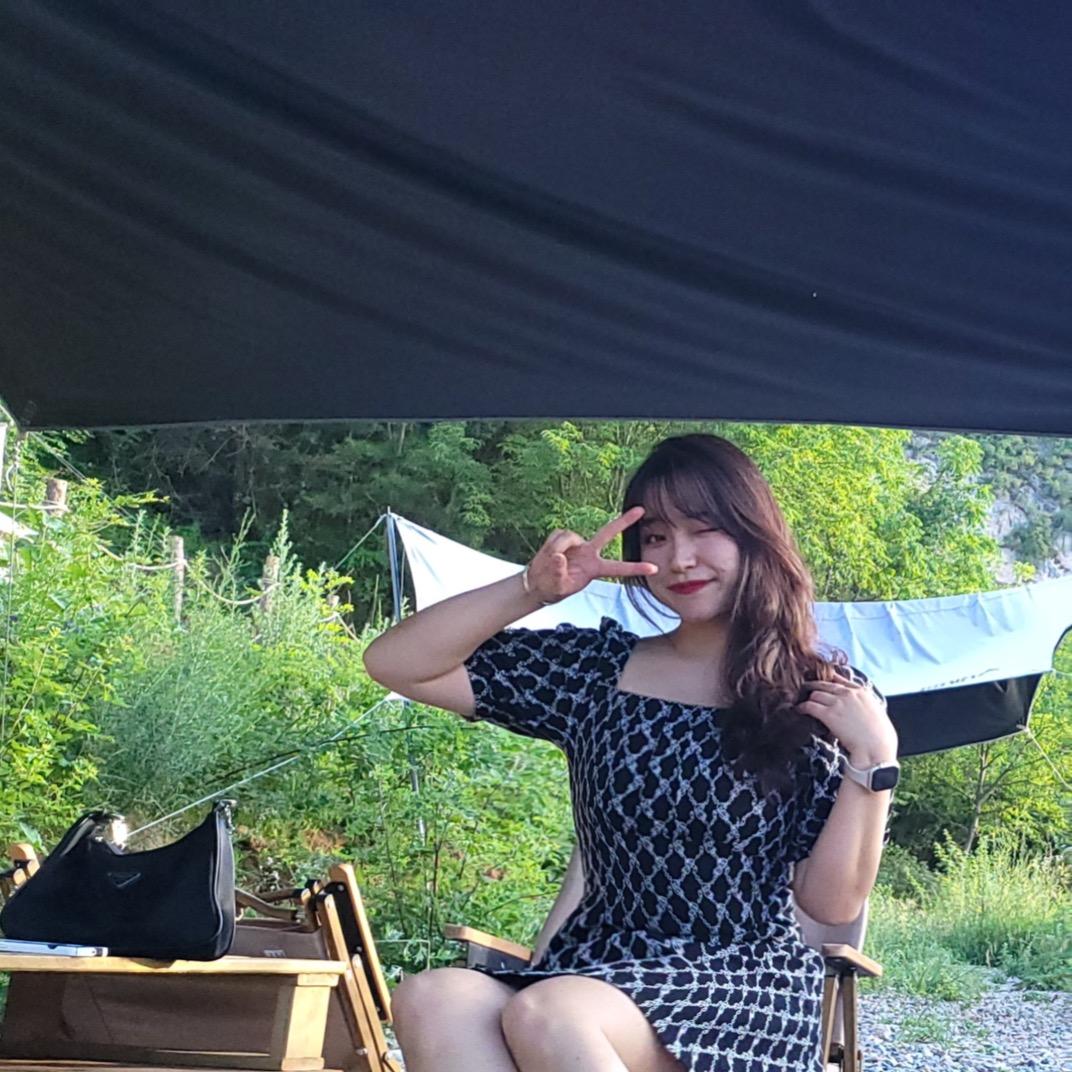 不长痘女士.