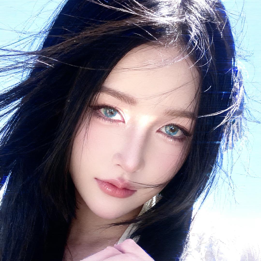 潞  遥
