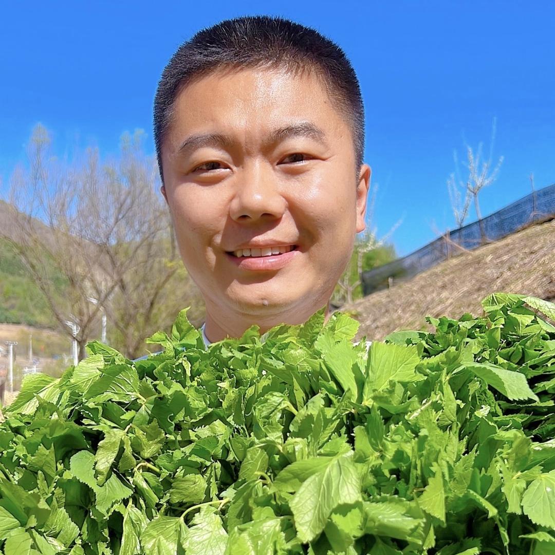 洋仔东北特产店