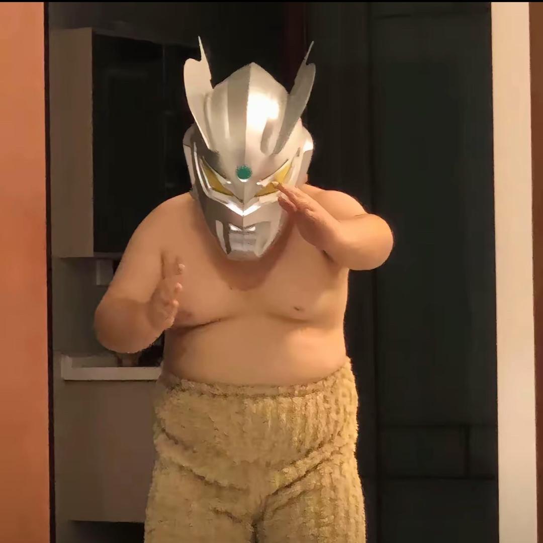JJ.
