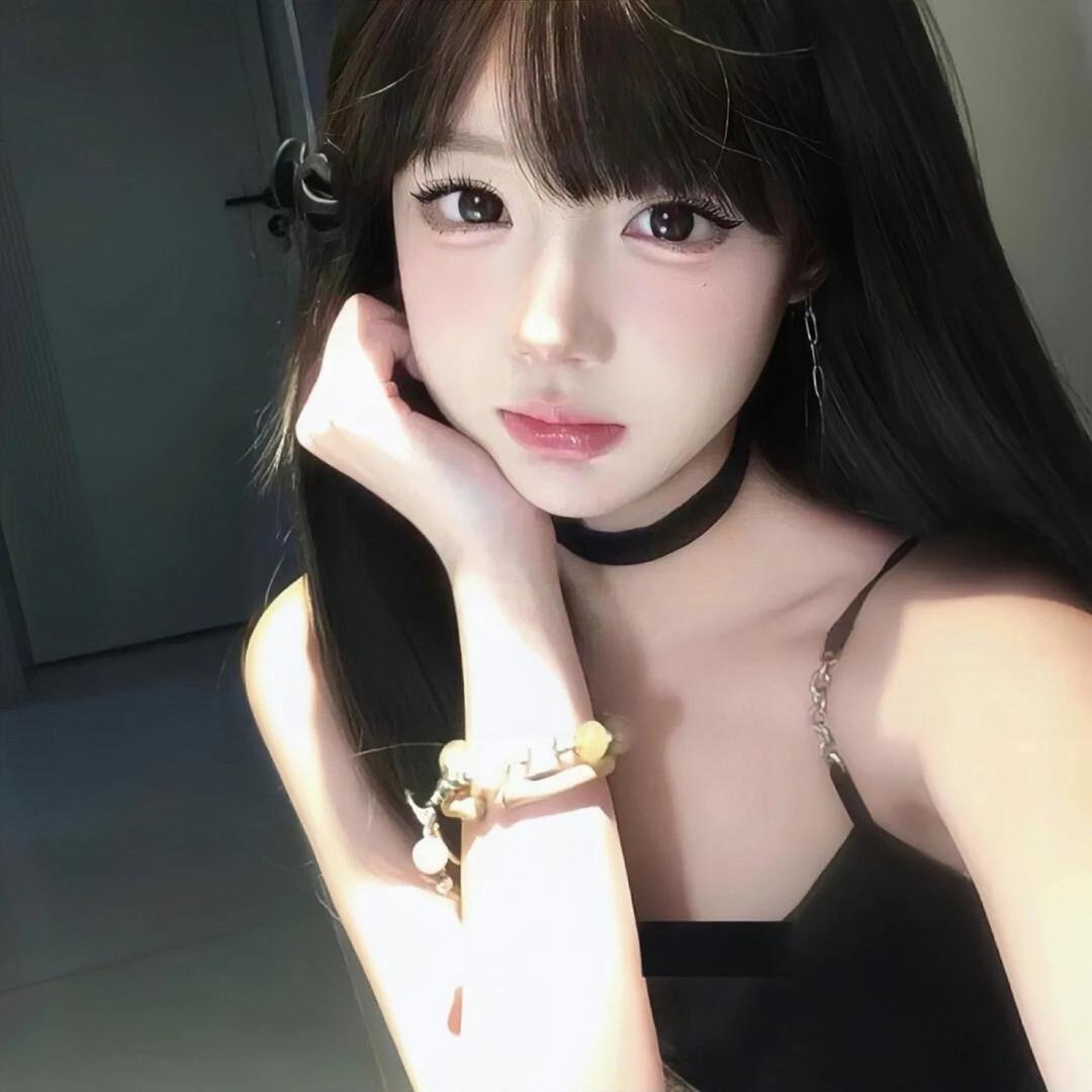 小娅.