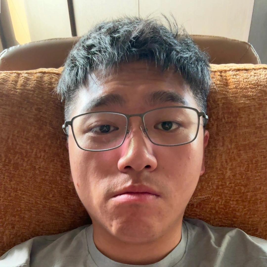 爱吃菠萝包的皮