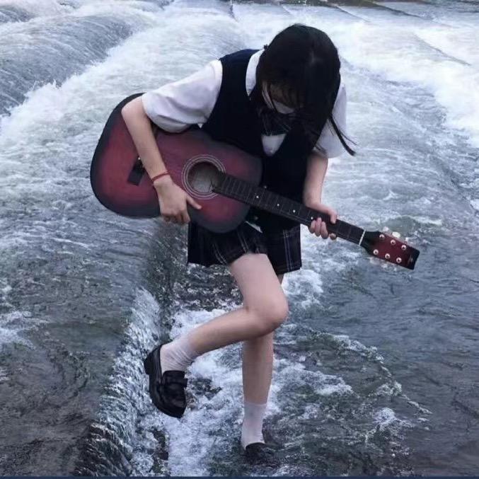 瓦拉里隆啦