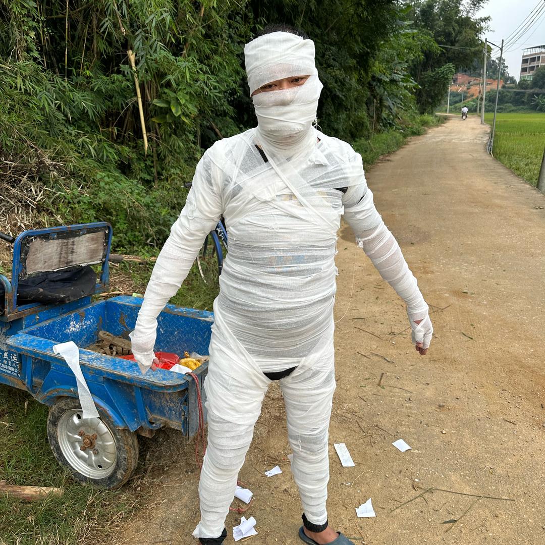 @王老黑（叫王哥）