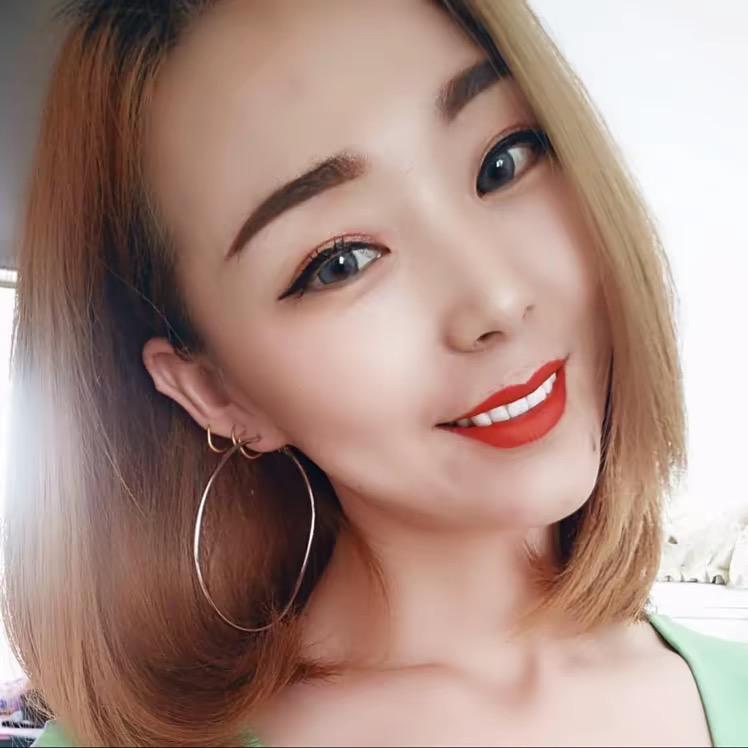 小曼老板娘～👑