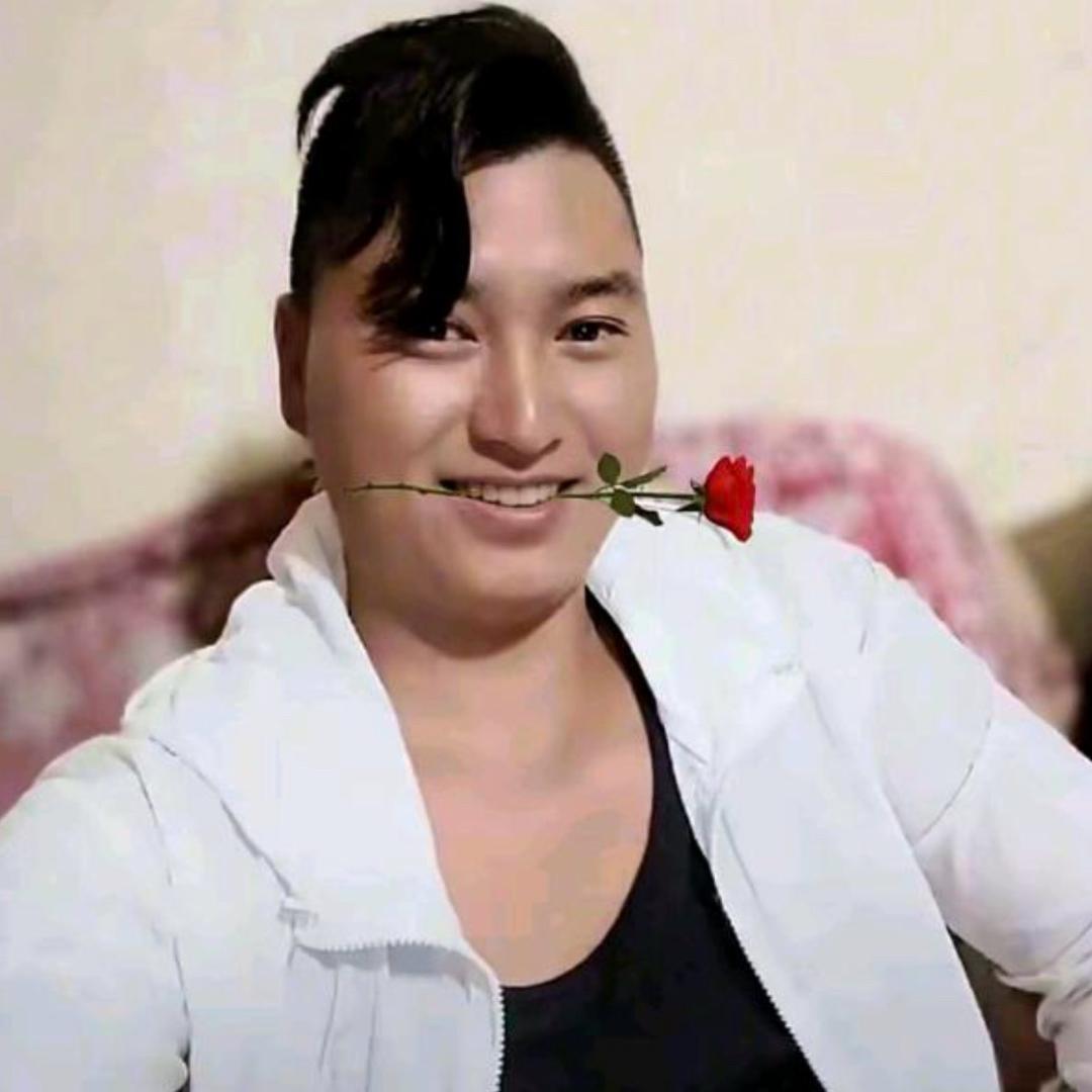 恶霸蟑螂