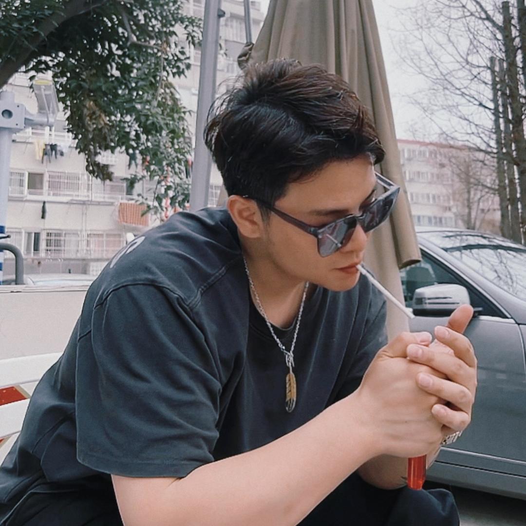 Daniel丹尼尔