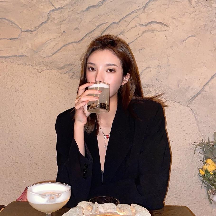 二二不吃韭黄