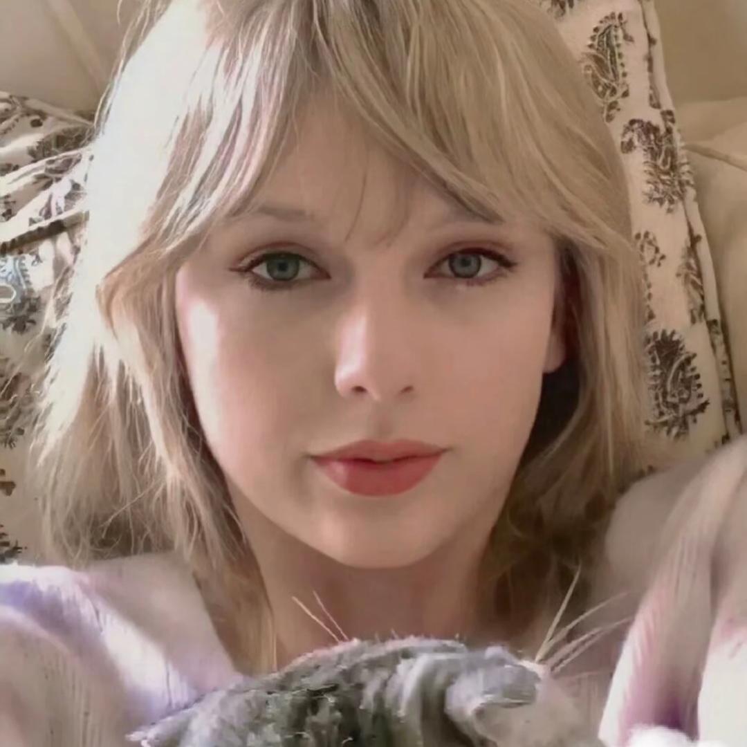 只会比耶/.🤞🏿