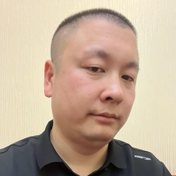 东北面王手擀面红烧牛肉面