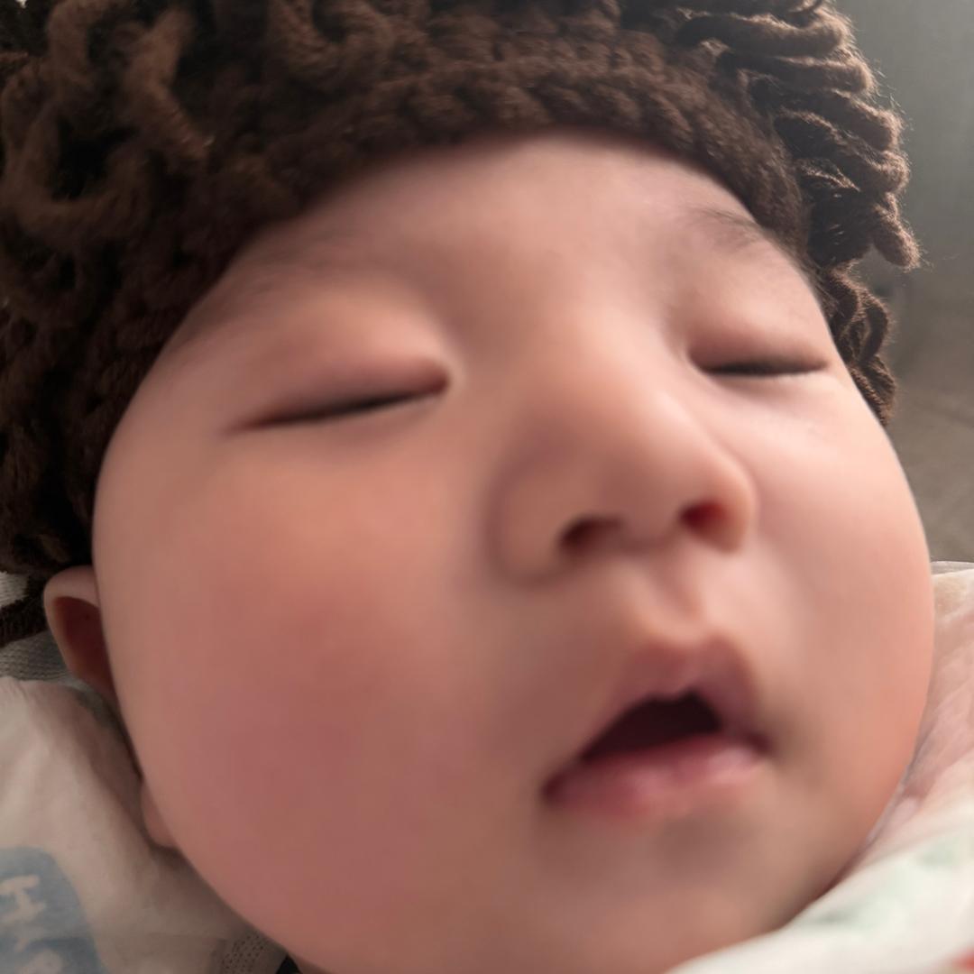 彳 亍