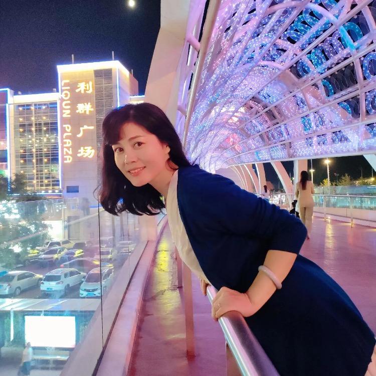 梅梅🌹
