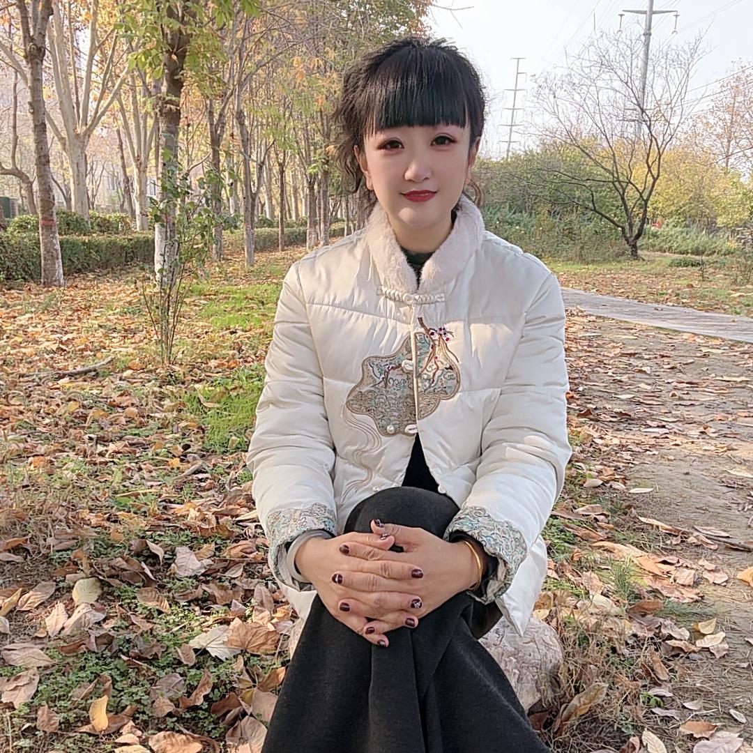 娜姐家的2号服装店