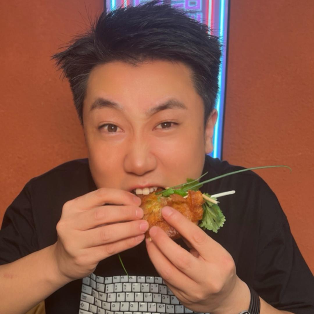 杨宇巴