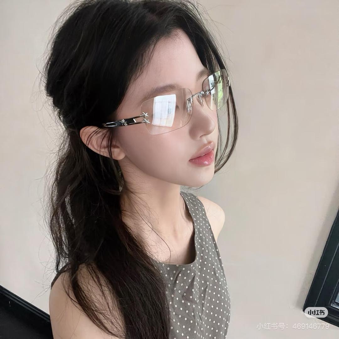 椰子冻冻'.ㅅ'
