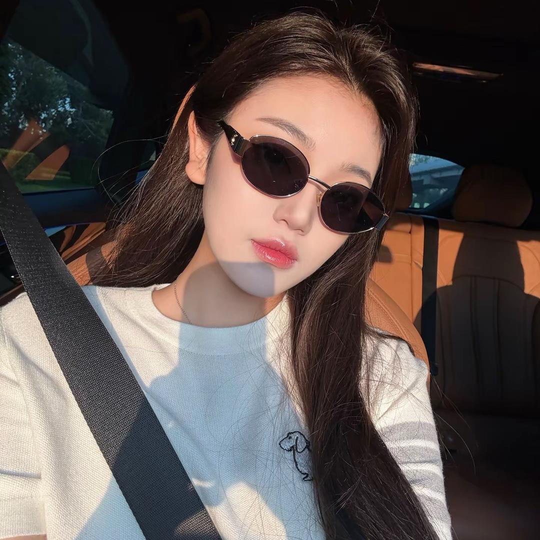 黛黛