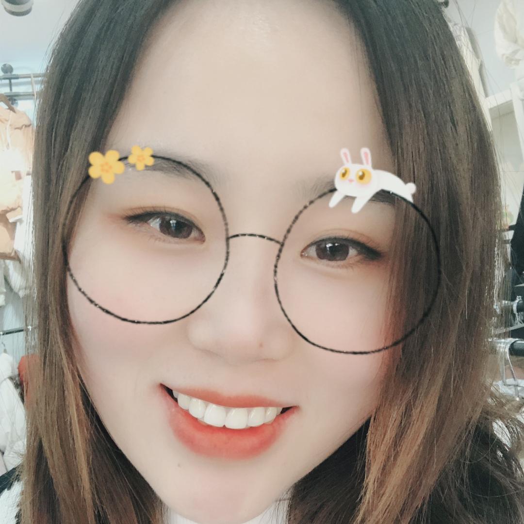 爱笑的女人