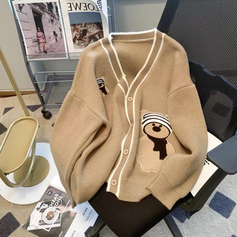 城回针织开衫