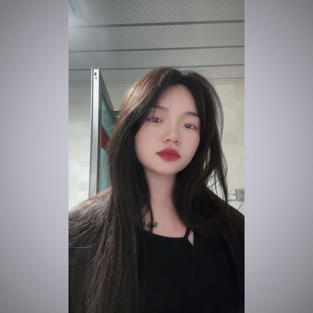 小卢姑娘