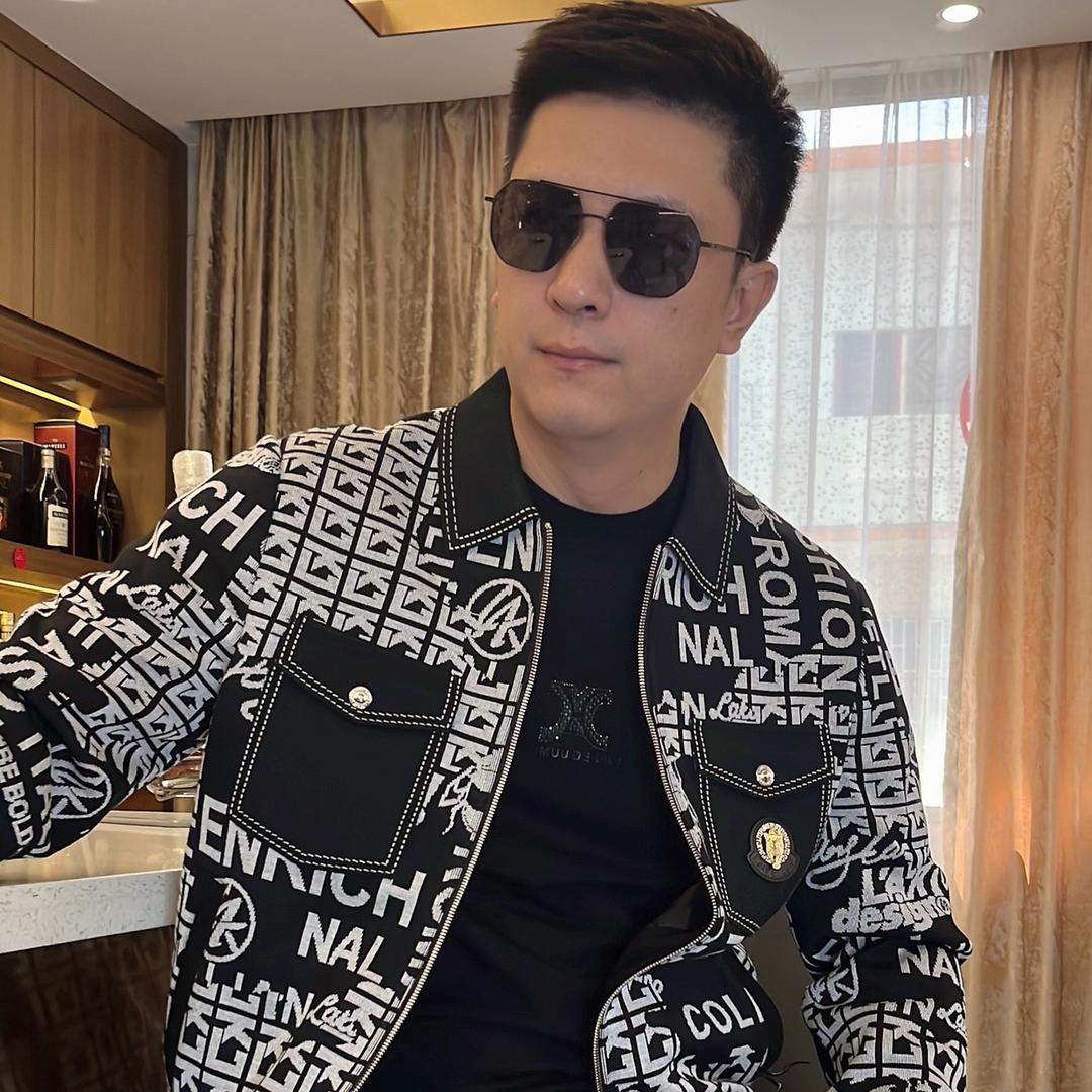 凯东夫妇（恒生服饰）