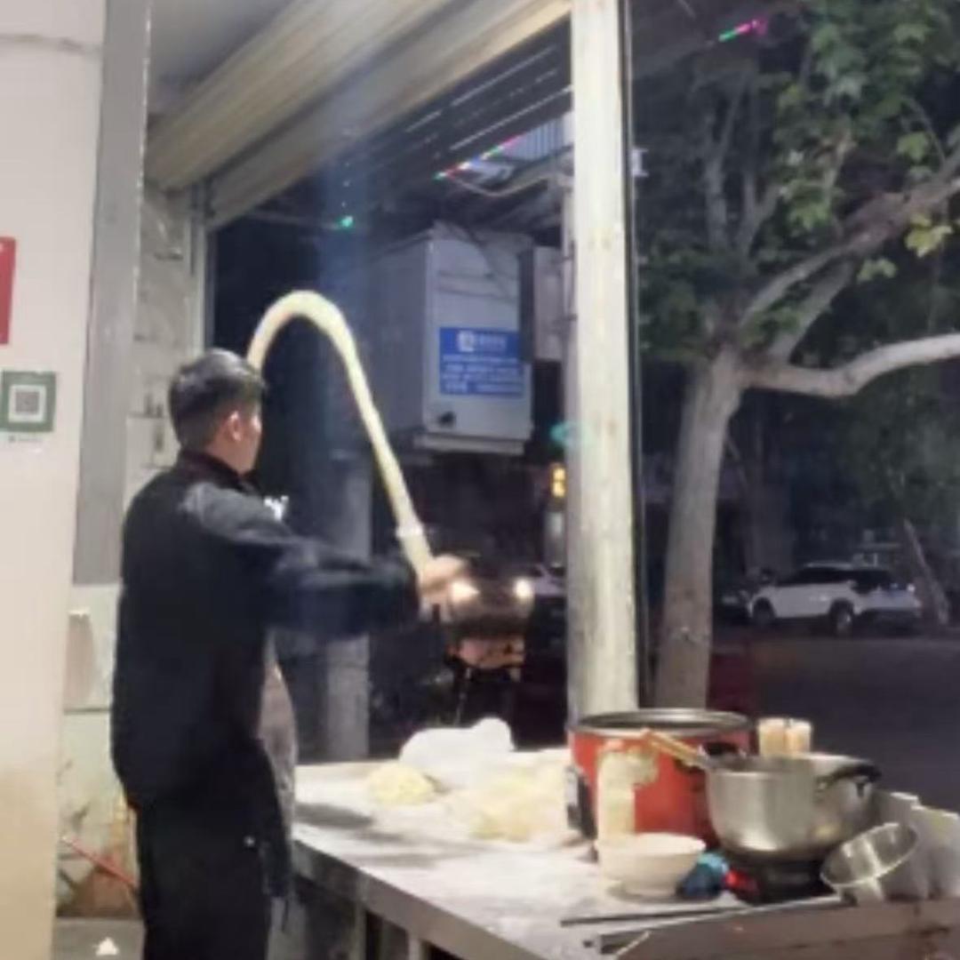 阿森拉面 刀削面