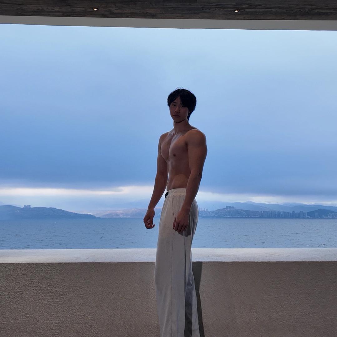李哈尼