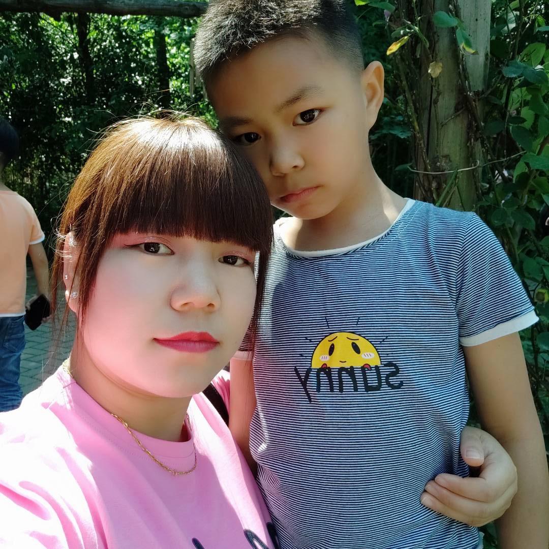 我家调皮鬼