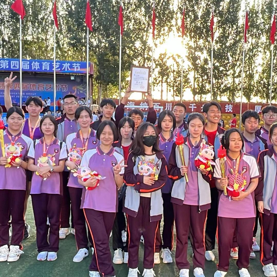 唐山英才学校王老师