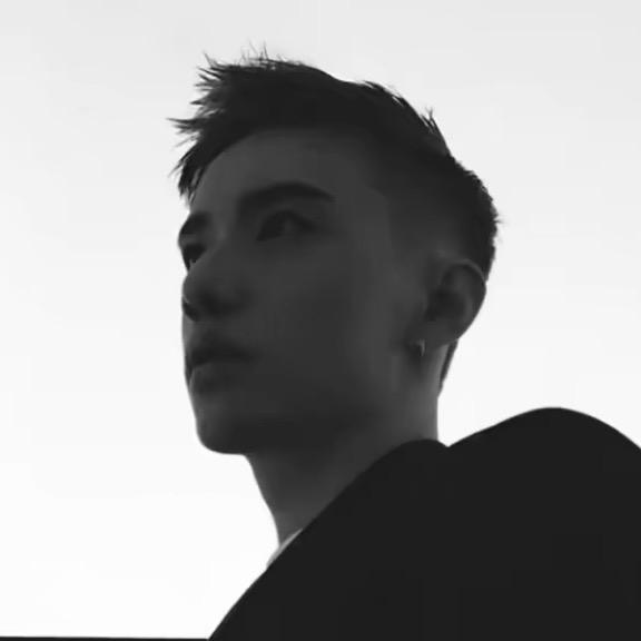 听情歌的坏男人