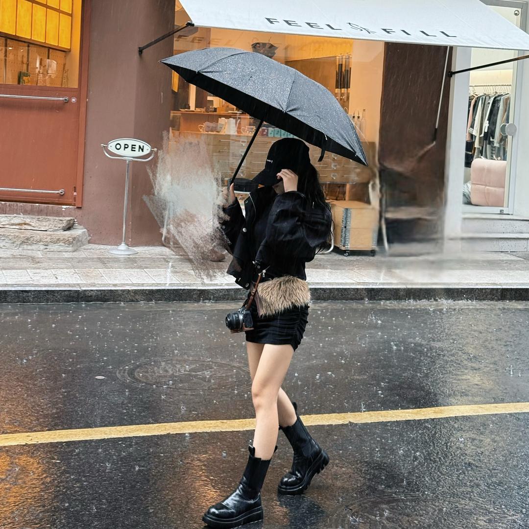 盈盈吖