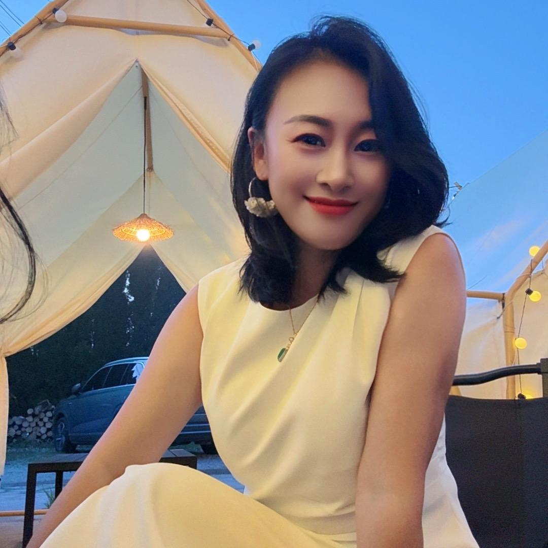 即墨欧妃依诺女装（米兰国际）丽姐2