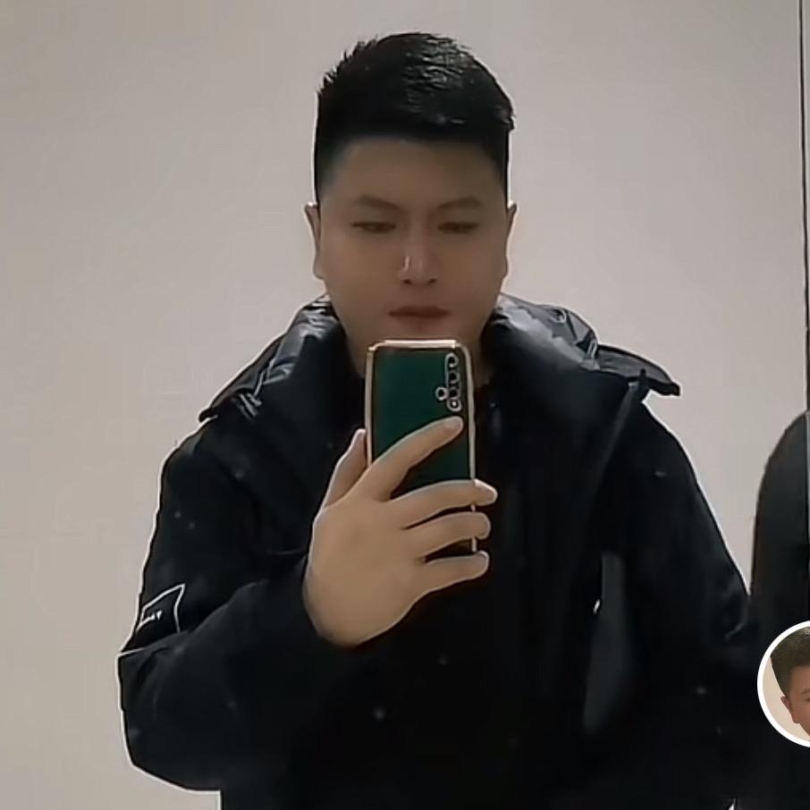 Mr龚